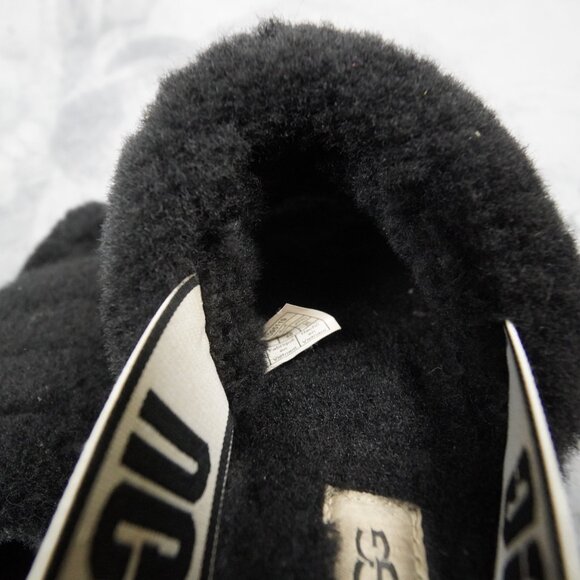 UGG Fluff Yeah Slide Shoes Womens Size 9 Sheepskin Sandal Slippers Fuzzy Cozy - Picture 7 of 9
